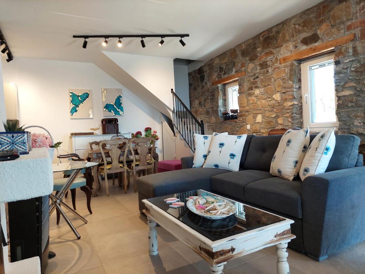 Villa Johell نيوس مارماراس المظهر الخارجي الصورة